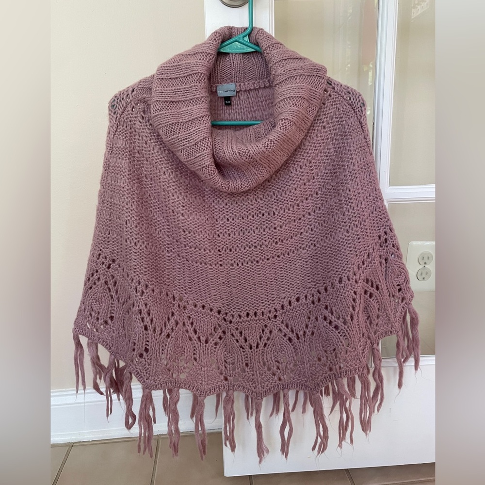 Red Herring - Soft dusky pink Mohair Poncho. Size S/M
